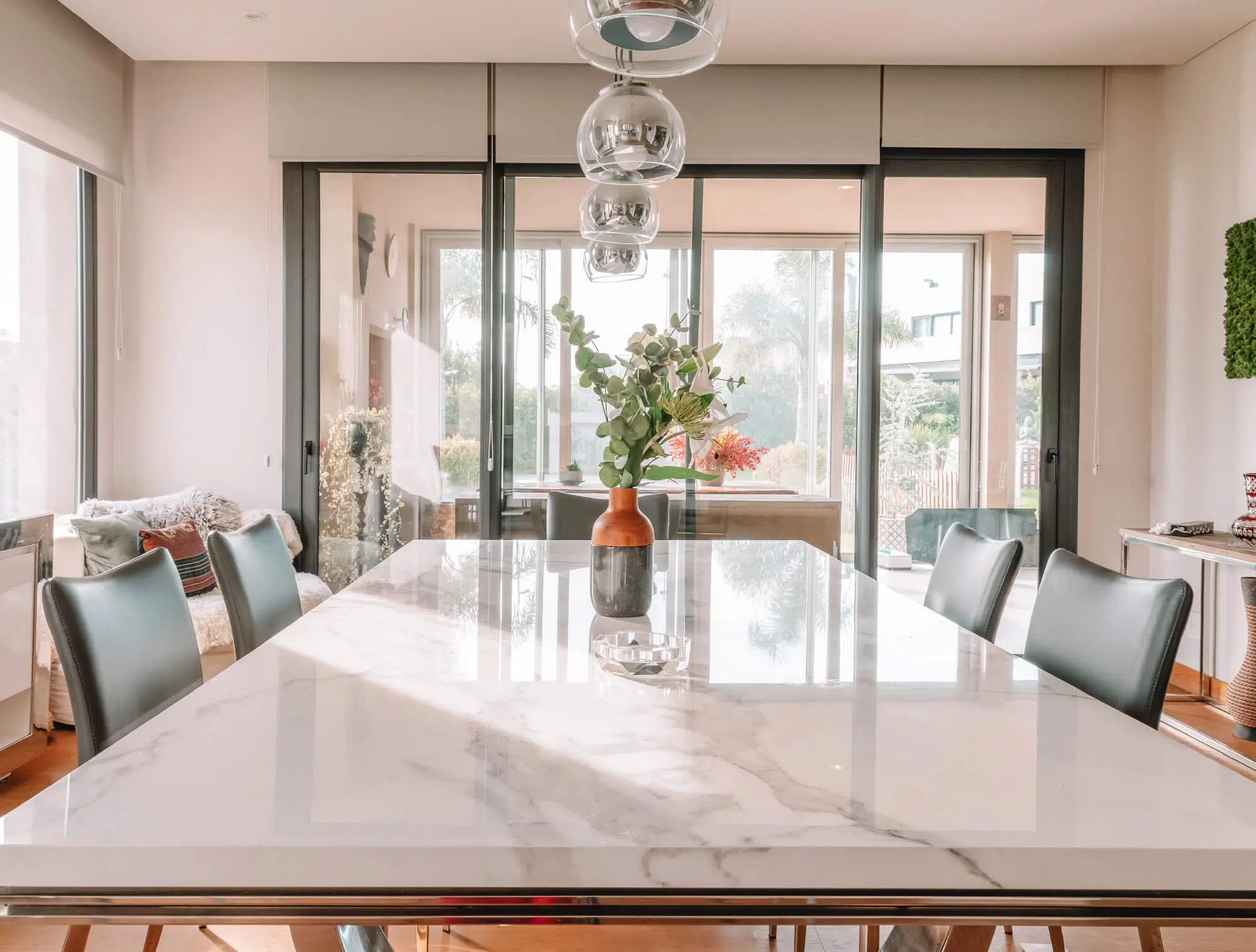 CASA CON IDENTIDAD