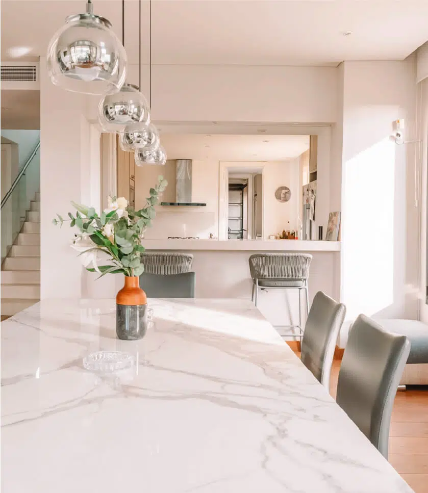 CASA CON IDENTIDAD