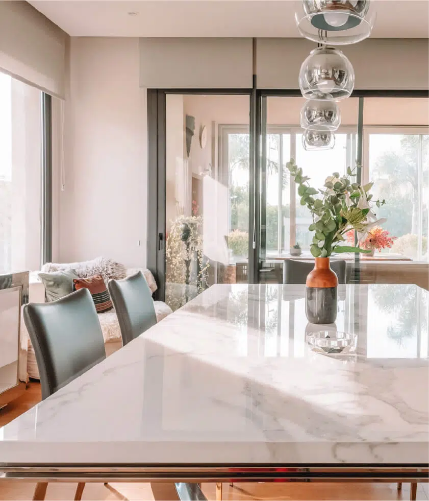 CASA CON IDENTIDAD